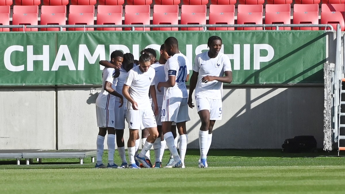 Francúzsko zdolalo Rumunsko Výsledok zápasu ME vo futbale U19 2022 na