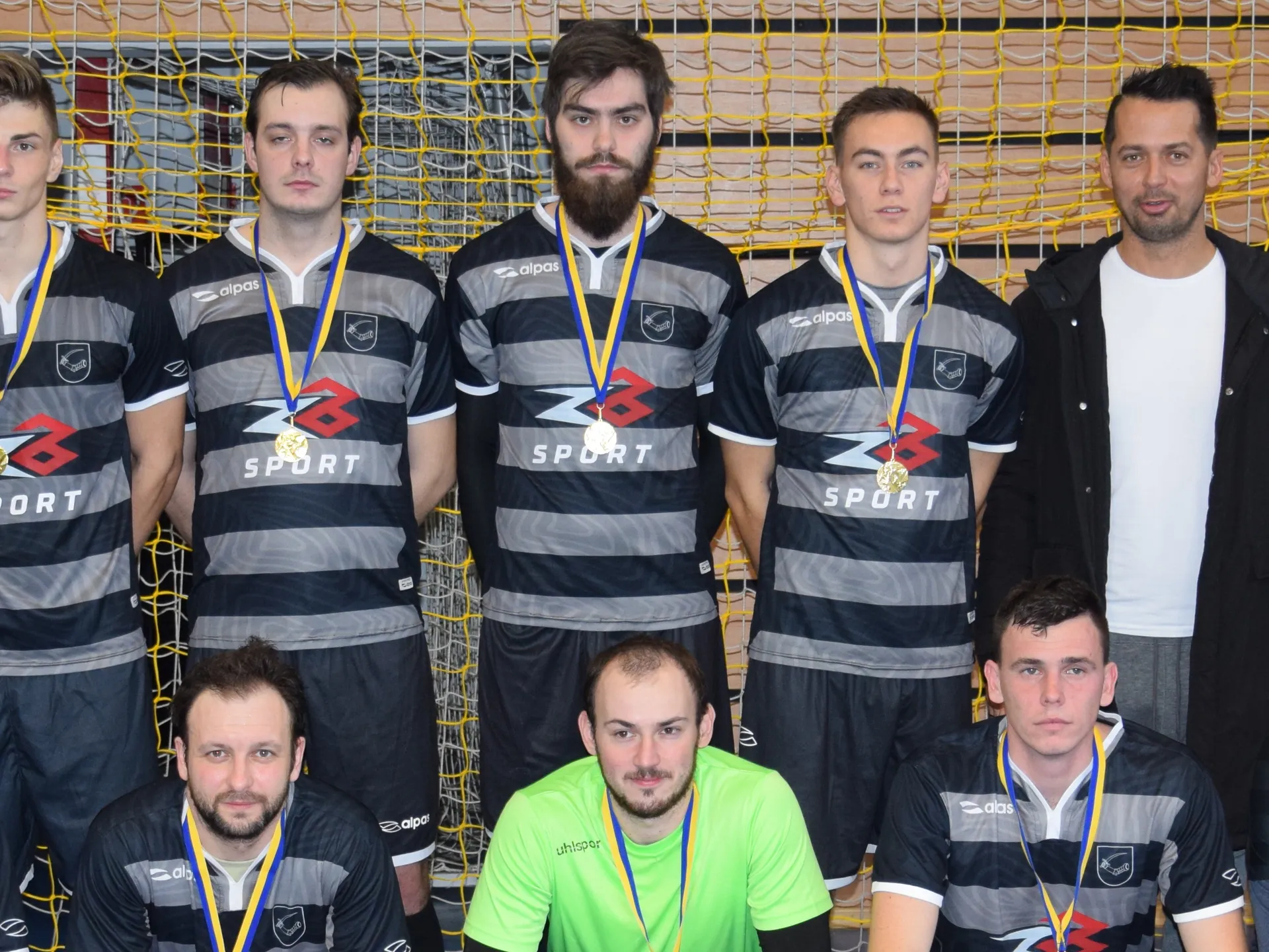 MFK Malé Dvorníky štvrtýkrát po sebe víťazom halového turnaja