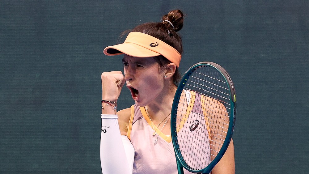 Mia Pohánková beats Anna Bondár to reach Wuhan second round