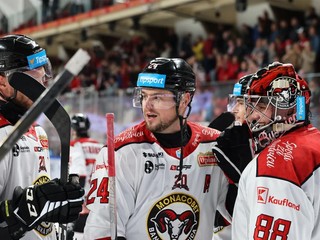 Banská Bystrica oslavuje gól.