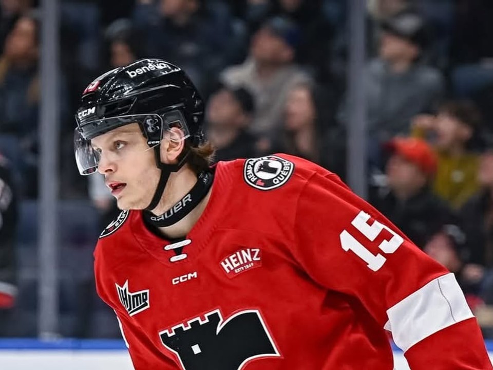 Andreas Straka v drese tímu Québec Remparts (QMJHL).