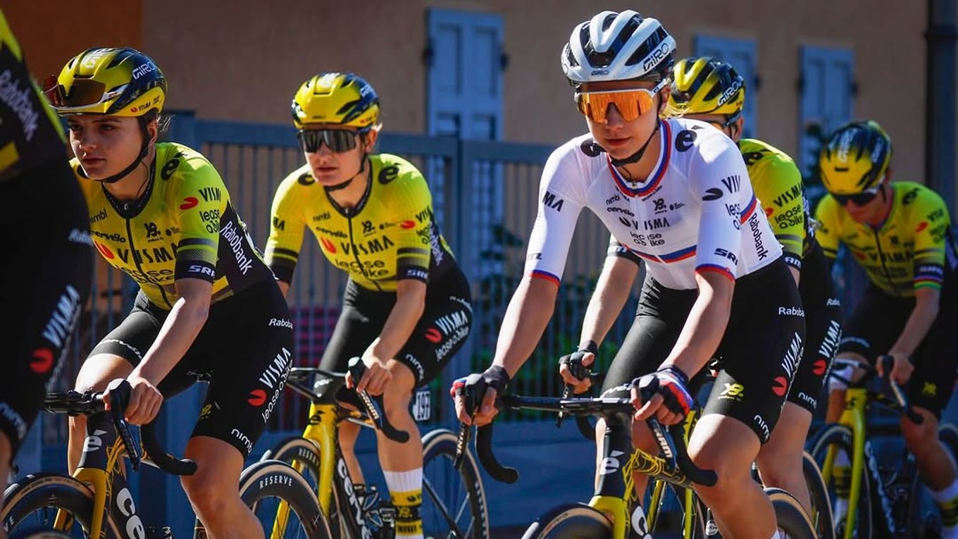 Program a výsledky MS v cyklistike 2025. Viktória Chladoňová sa predstaví v časovke a pretekoch do 23 rokov.