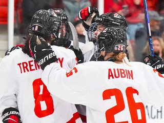 Kanadské hokejistky