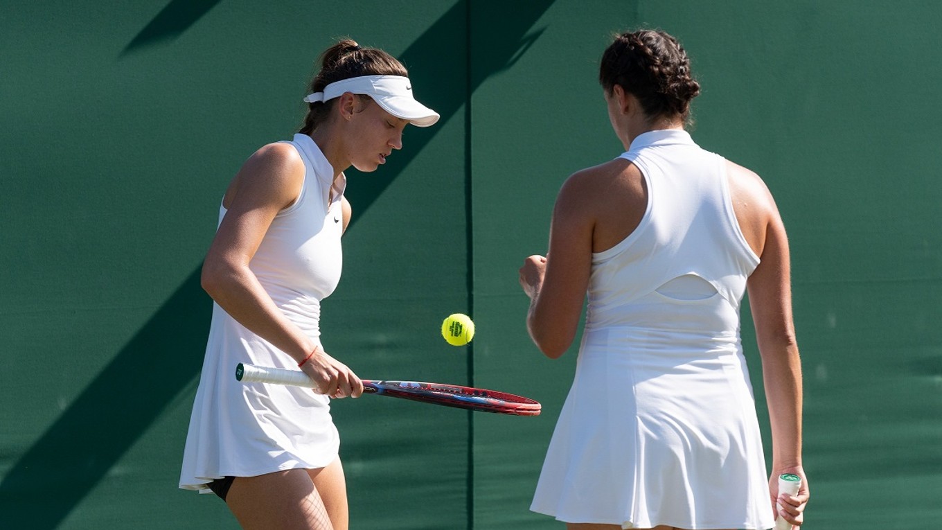 Tereza Mihalíková a Viktória Hrunčáková