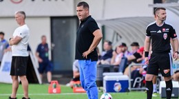 Tréner Branislav Fodrek na lavičke Slovana Liberec.