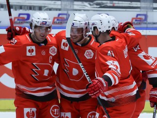 Hokejisti HC Dynamo Pardubice.