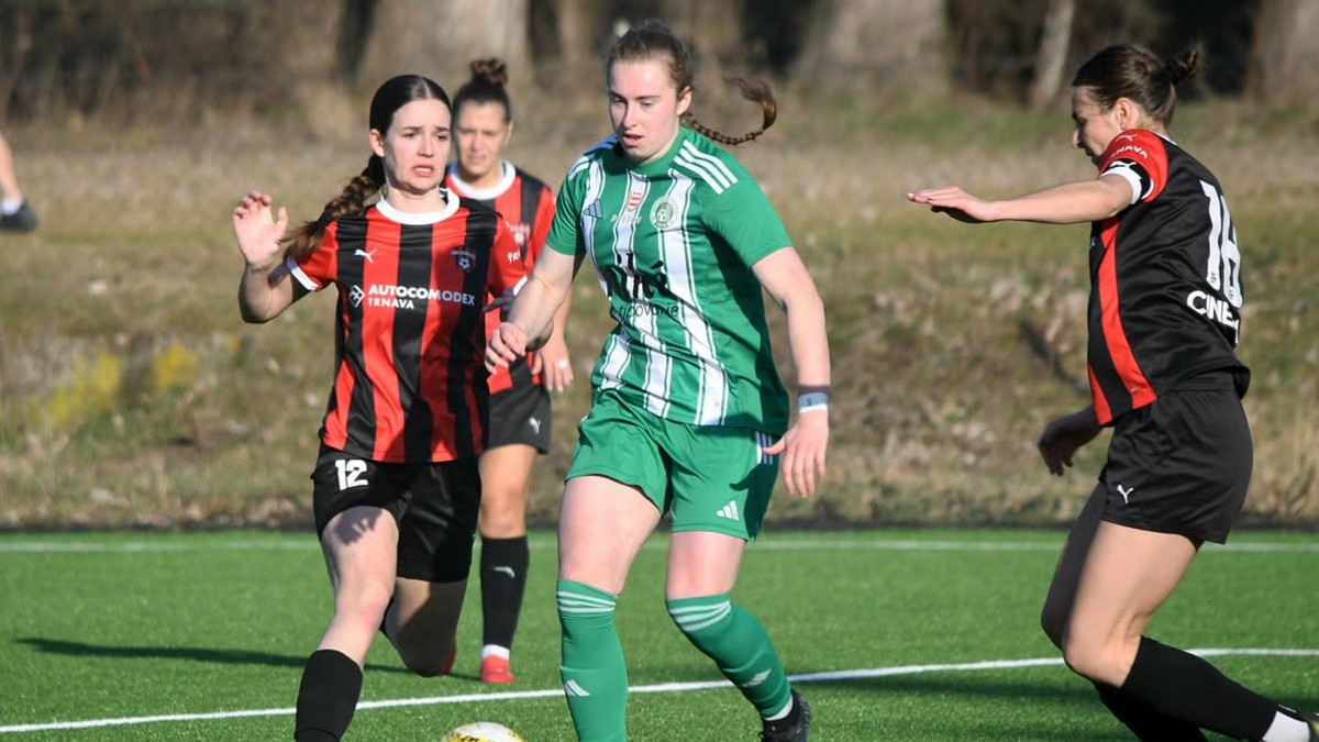 Laura Žemberyová v drese Tatrana Prešov.