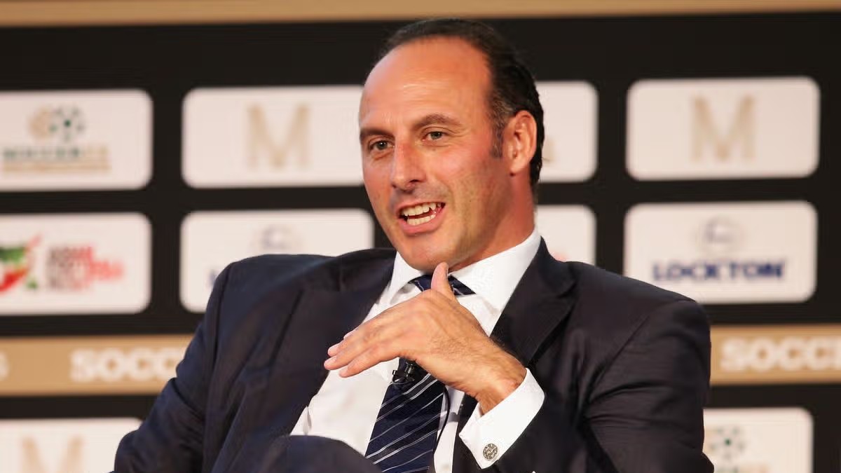 Ramon Vega ohlásil kandidatúru na šéfa FIFA proti Infantinovi