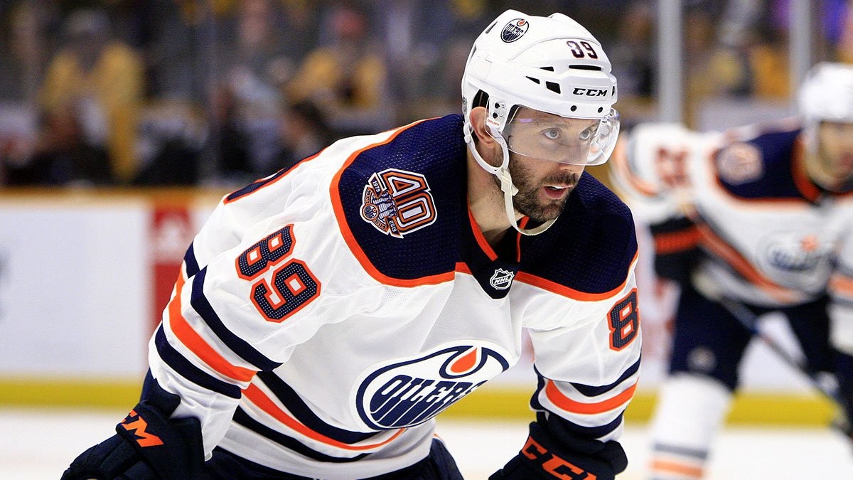 Sam Gagner v drese Edmontonu