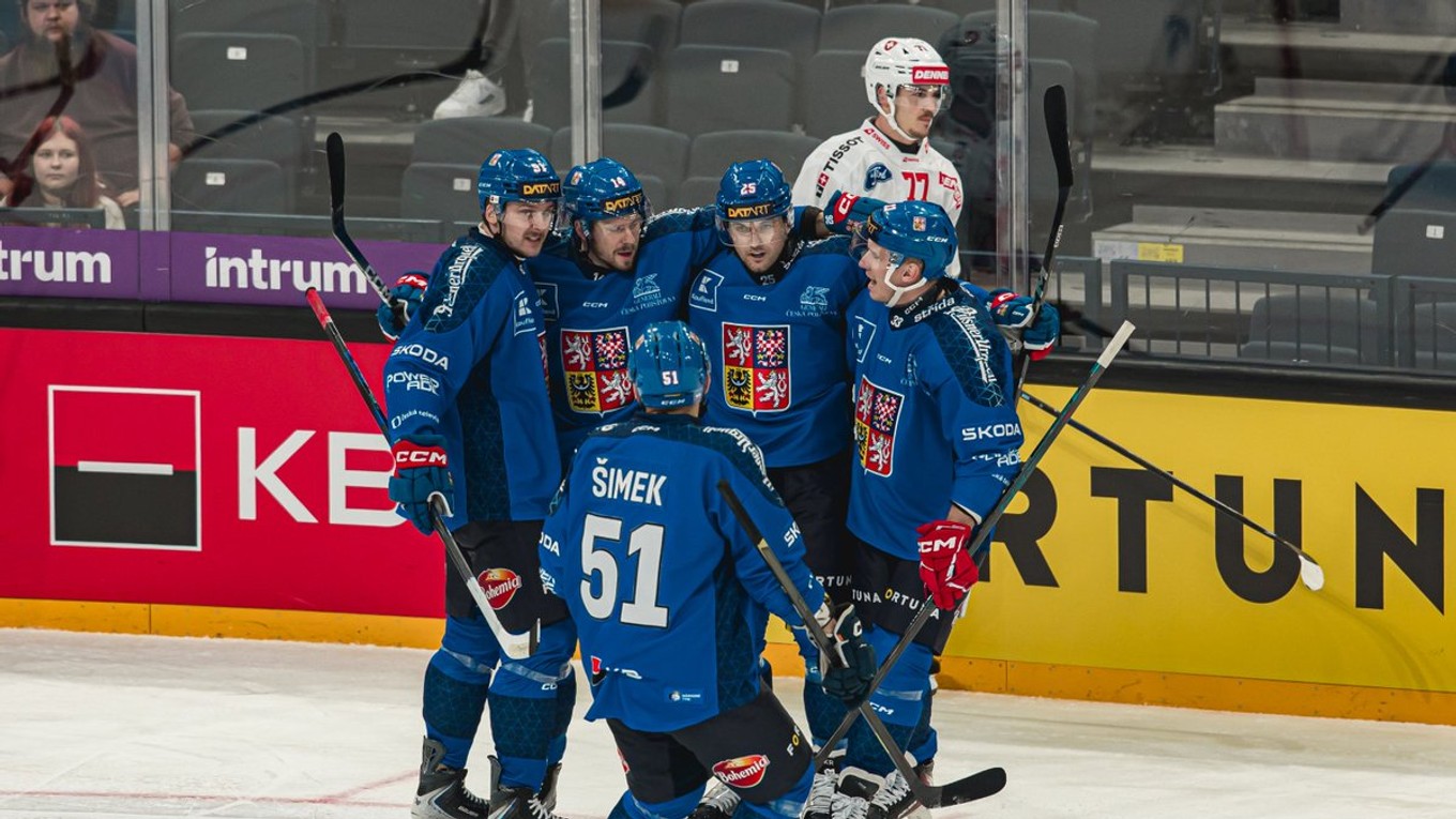 Radosť hokejistov Česka.
