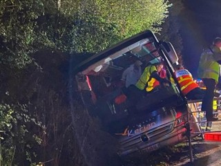 Autobus luxemburskej reprezentácie do 21 rokov mal nehodu