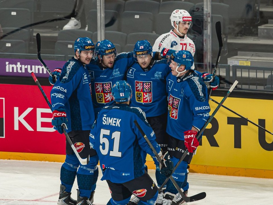 Radosť hokejistov Česka.