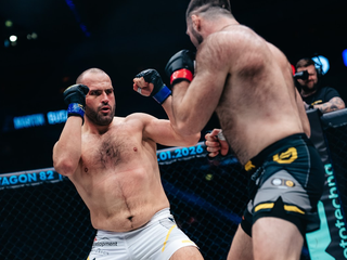 Buday v zápase s Fleurym.