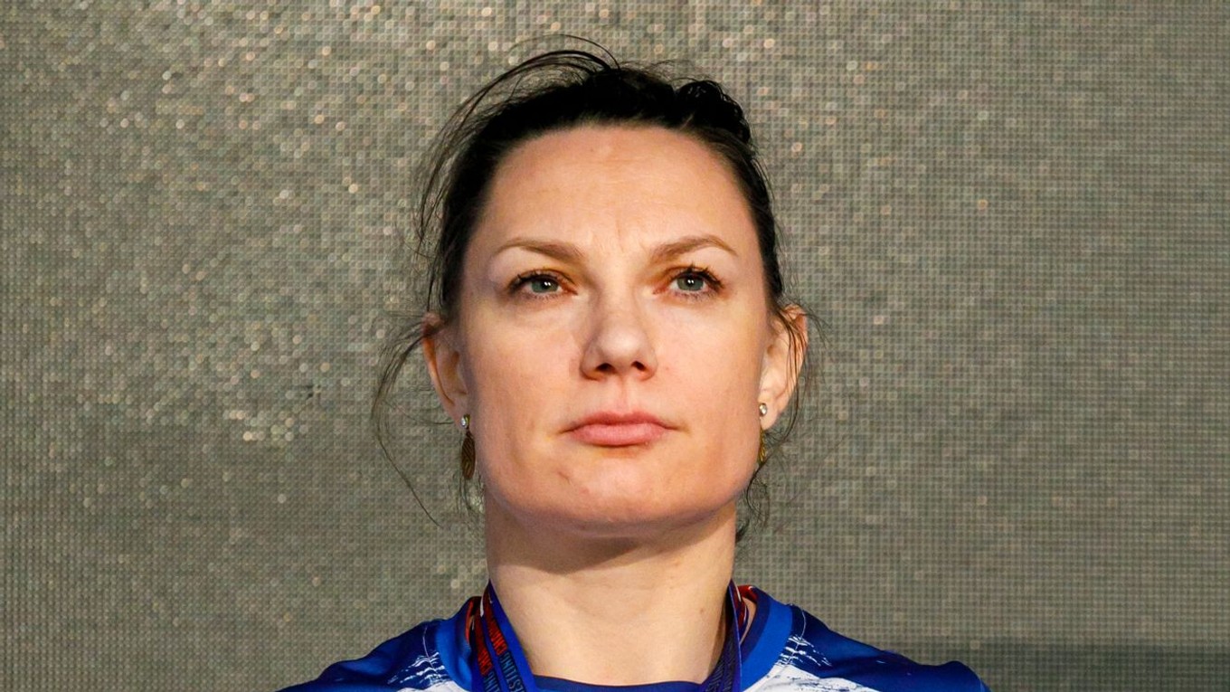 Lucia Debnárová počas ME v pretláčaní rukou na Slovensku.