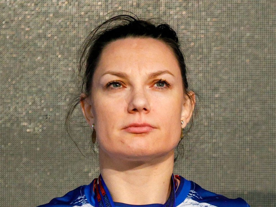 Lucia Debnárová počas ME v pretláčaní rukou na Slovensku.