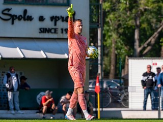Andrej Maťašovský je jednou z najväčších opôr lídra tretej ligy Západ Futbalového klubu mesta Nové Zámky.