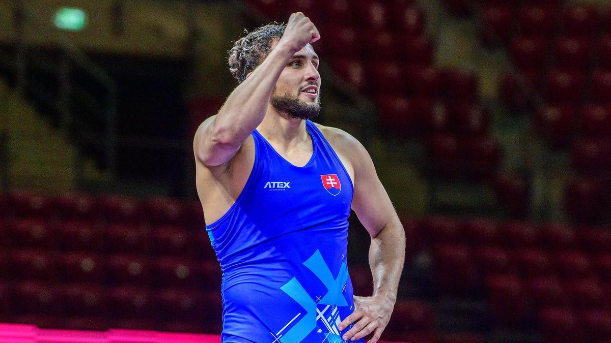Boris Makojev.
