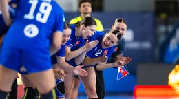 Slovenské hádzanárky do 17 rokov.