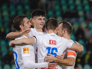 Radosť hráčov MŠK Žilina po strelenom góle.