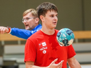 Slovenskí hádzanári do 18 rokov.