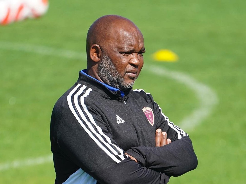 Tréner Pitso Mosimane.
