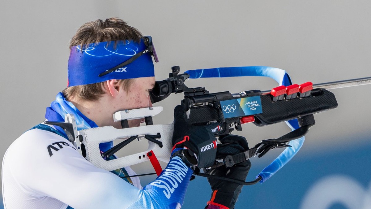 Slovenský biatlonista Jakub Borguľa.