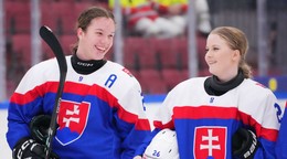 Nela Lopušanová a Lenka Karkošková.