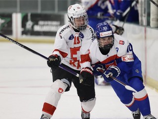 Fotka z prípravného zápasu Slovensko U18 - Švajčiarsko U18.
