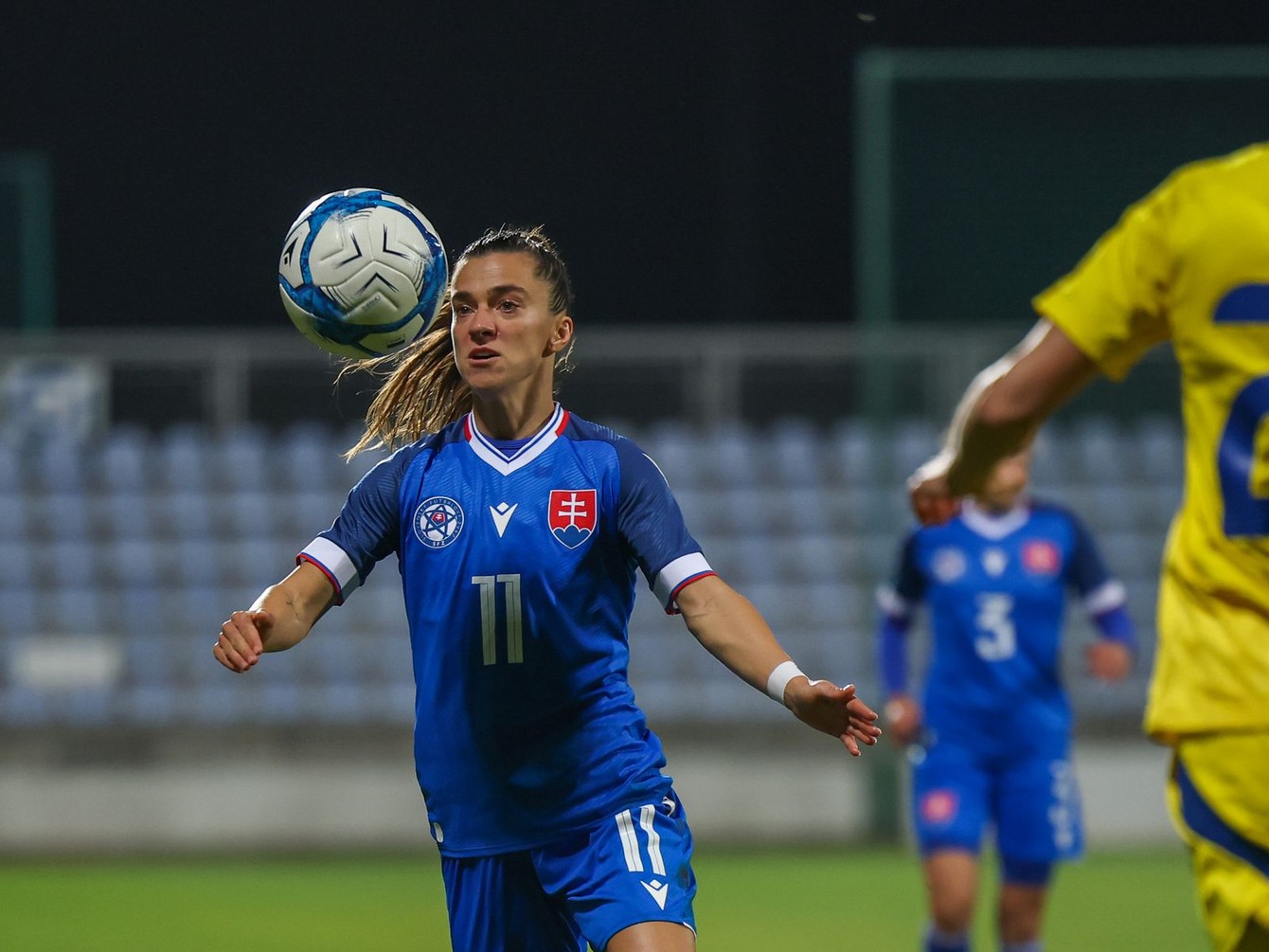 ZENY A - kvalifikacia MS 2027 - POR-SVK Patrícia Hmírová