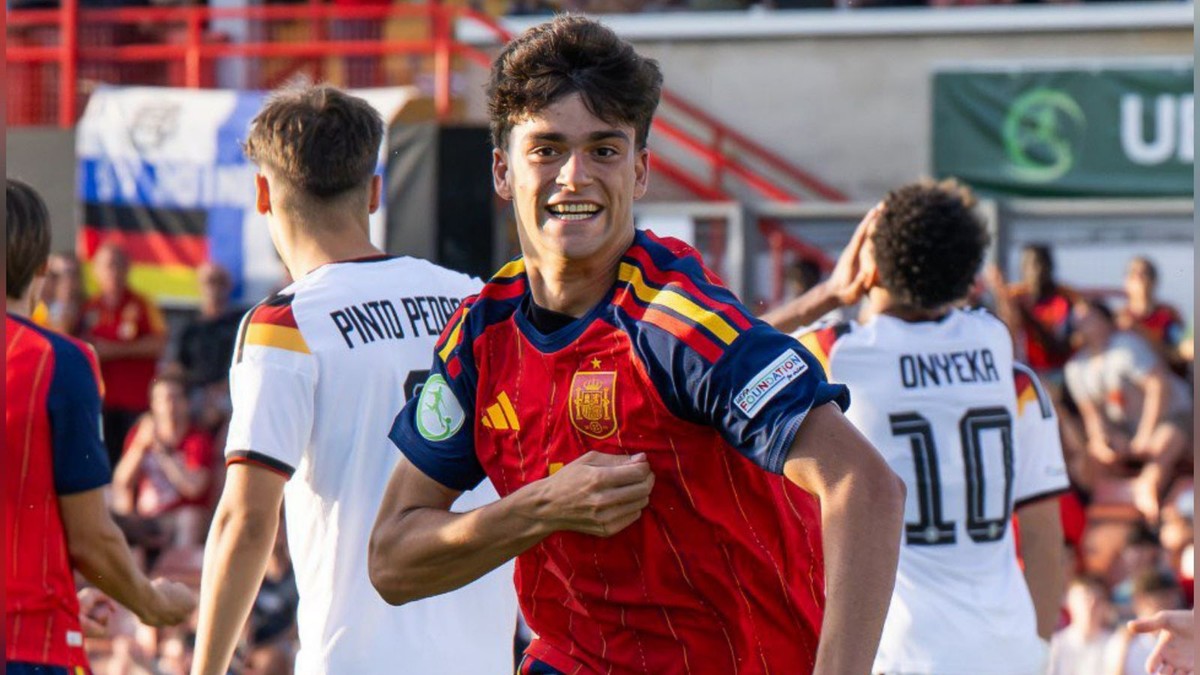 Španielski futbalisti do 19 rokov sa stali majstrami Európy