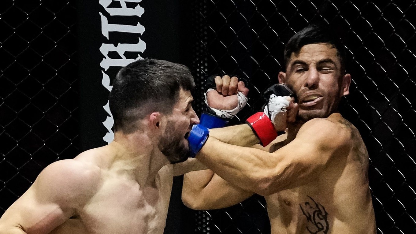 Lopez inkasuje knokaut.