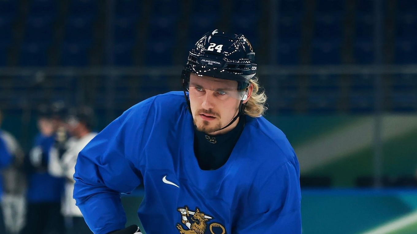 Roope Hintz v drese Fínska.