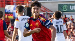 Španielski futbalisti do 19 rokov sa stali majstrami Európy