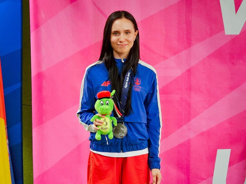 Kamila Novotná so striebornou medailou na Európskych hrách 2023.