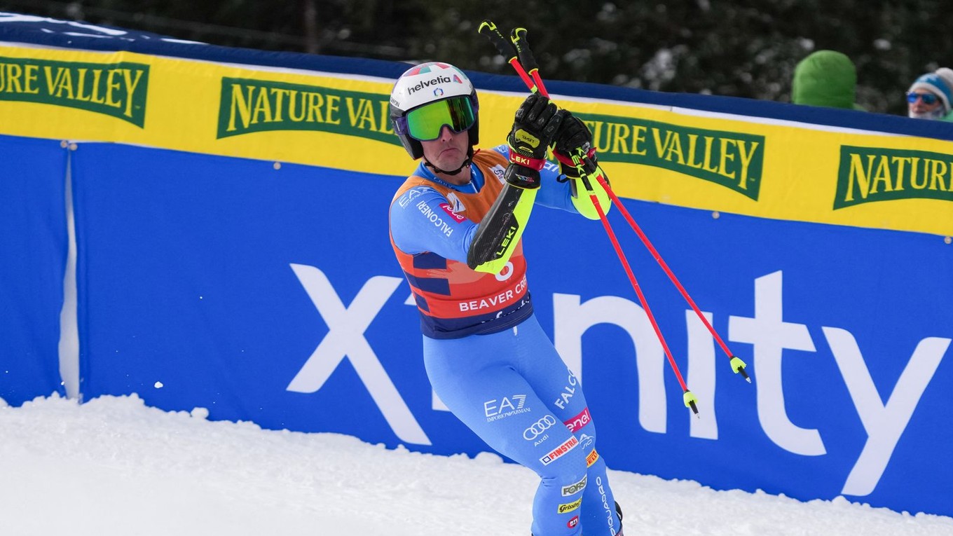 Luca De Aliprandini v cieli obrovského slalomu.