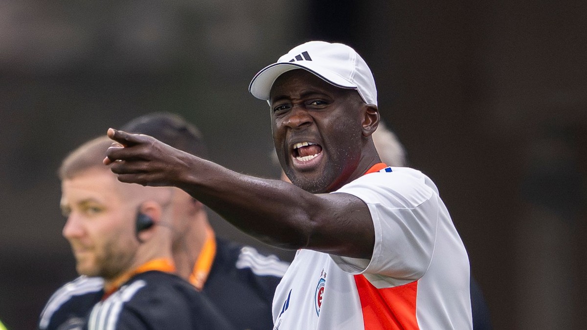 Na snímke tréner Slovana Yaya Touré.