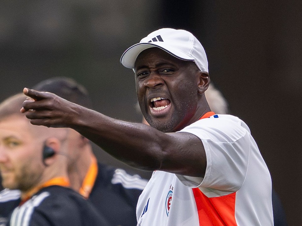 Na snímke tréner Slovana Yaya Touré.