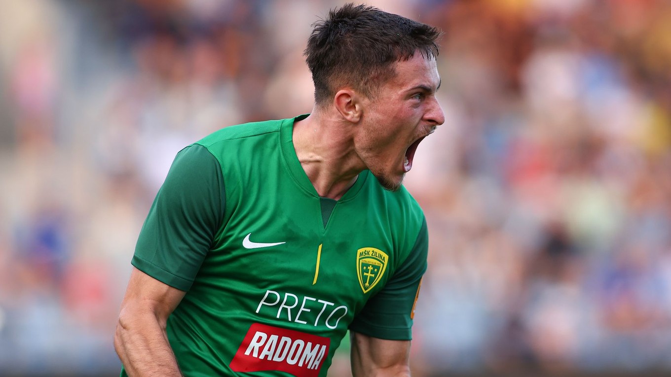 Slovenský futbalista Adrián Kaprálik v drese MŠK Žilina.