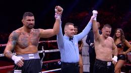 Végh s Erdeiom pri vyhlásení výsledku.