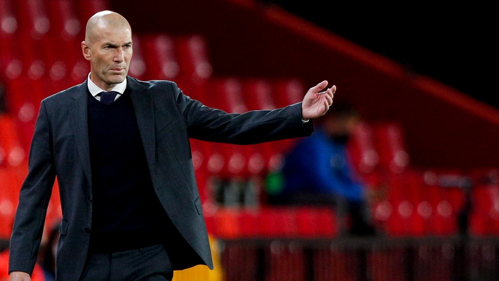 Zidane zrejme opustí Real Madrid. Nahradí ho ďalšia legenda klubu?