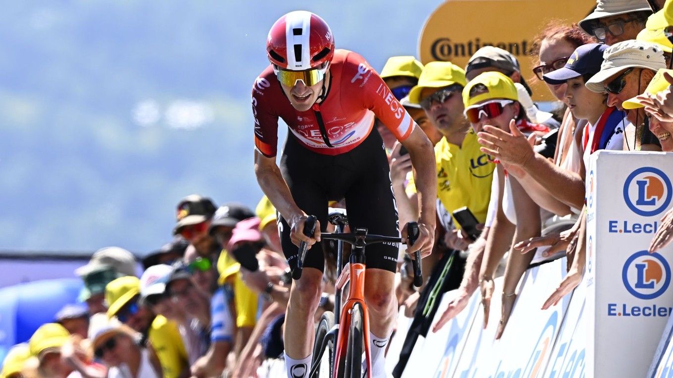 Španielsky cyklista Carlos Rodríguez počas Tour de France 2025.