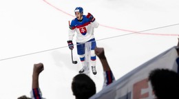 Filip Mešár sa raduje z víťazného gólu v sieti Slovinska na MS v hokeji 2026. 