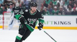 Mavrik Bourque v drese Dallasu Stars.