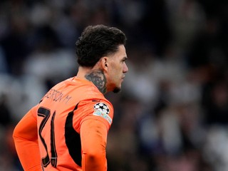 Brankár Manchestru City Ederson.