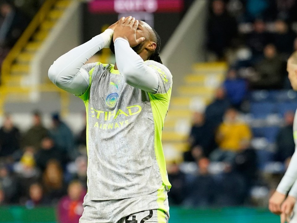 Futbalista Manchestru City Antoine Semenyo.