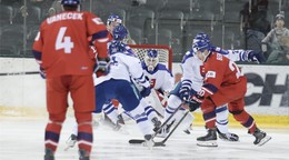 Hokejisti Slovenska a Česka do 20 rokov.