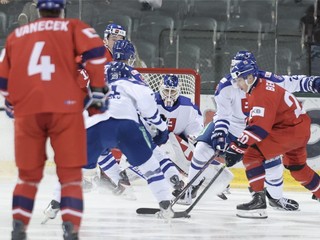 Hokejisti Slovenska a Česka do 20 rokov.