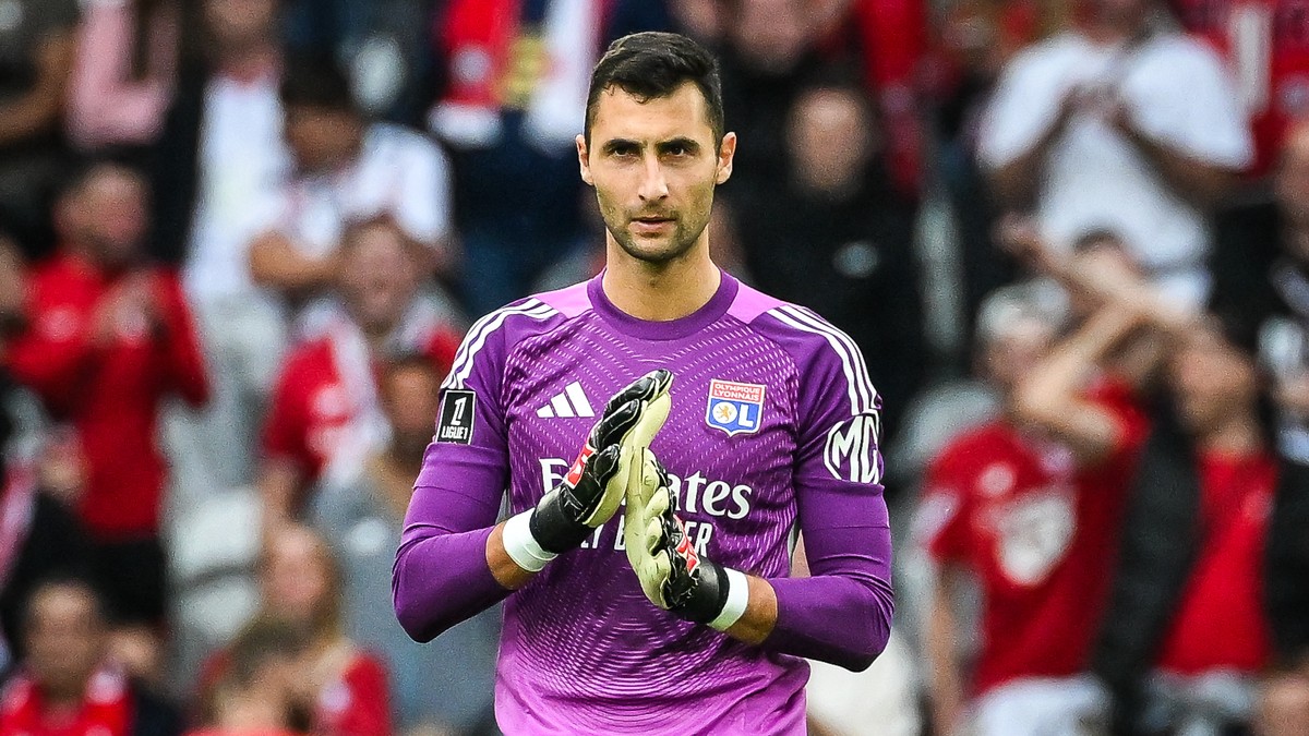 Svetové veci. Koľko bodov už zachránil? Slovák čaruje vo Francúzsku, u nás je mimo