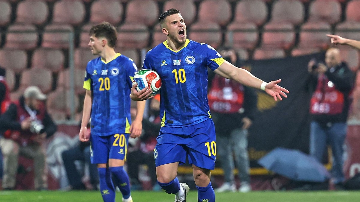 Futbalová tragédia sa opakuje. Taliani nezvládli baráž a nepostúpili na tretie MS v rade