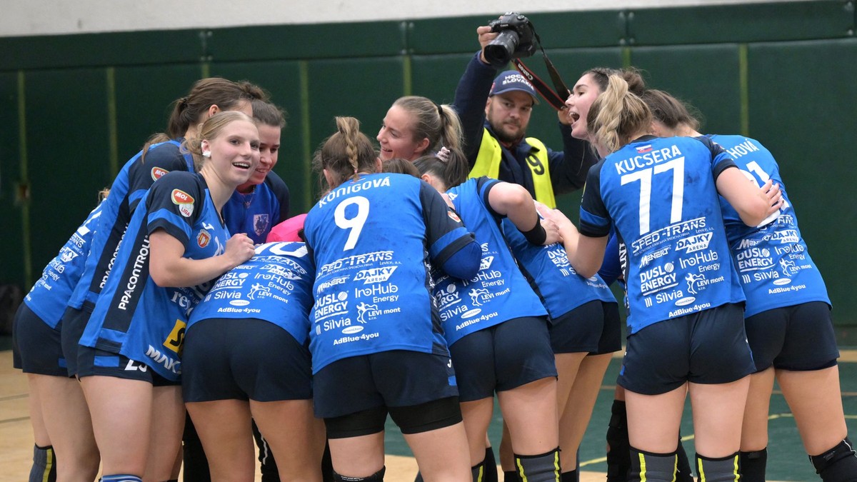 Hráčky Duslo Šaľa.